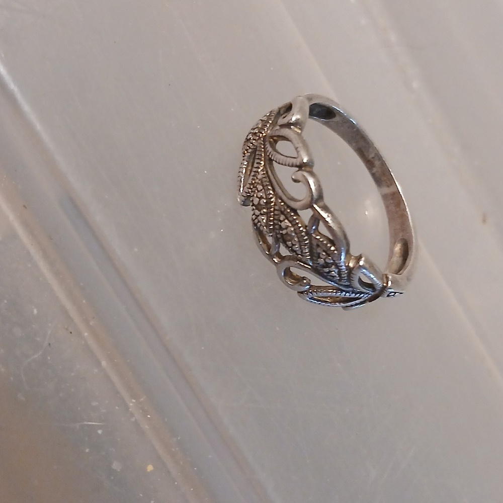 Vintage Sterling Silver Ring Small Gemstones Size 9 Ornate Open Work